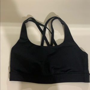 Lululemon black energy bra. Lululemon sports bra